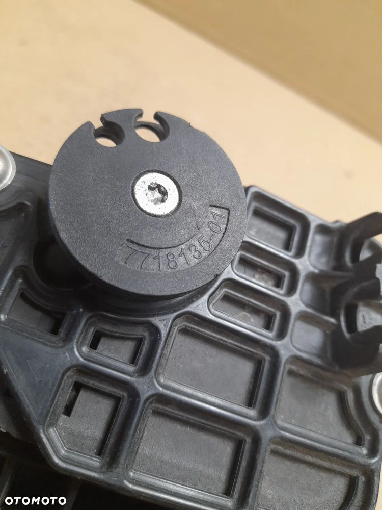 BMW S1000RR 2009-14 Silniczek zaworu wydechowego exup - 4