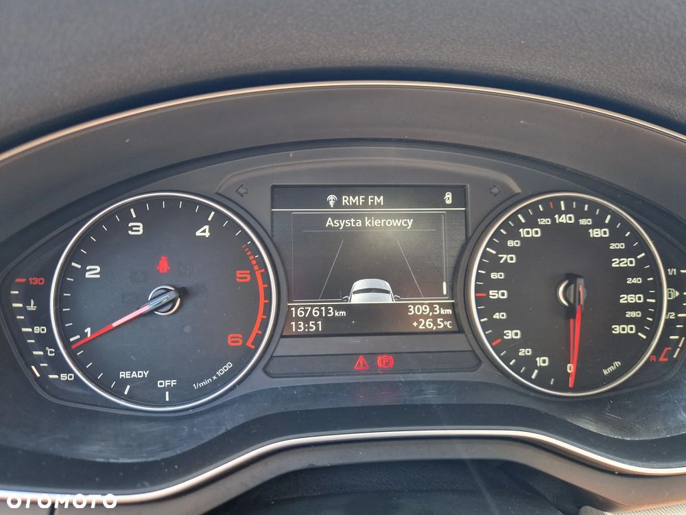 Audi A4 Avant 2.0 TDI Design - 15