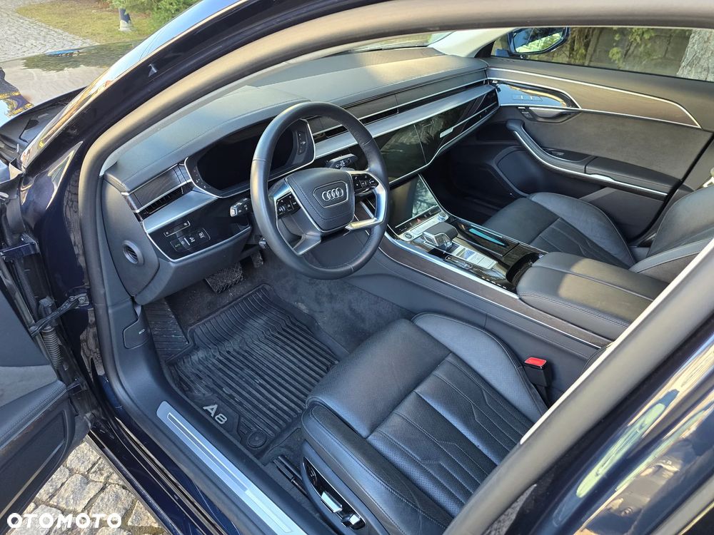 Audi A8 L 55 TFSI quattro tiptronic - 11