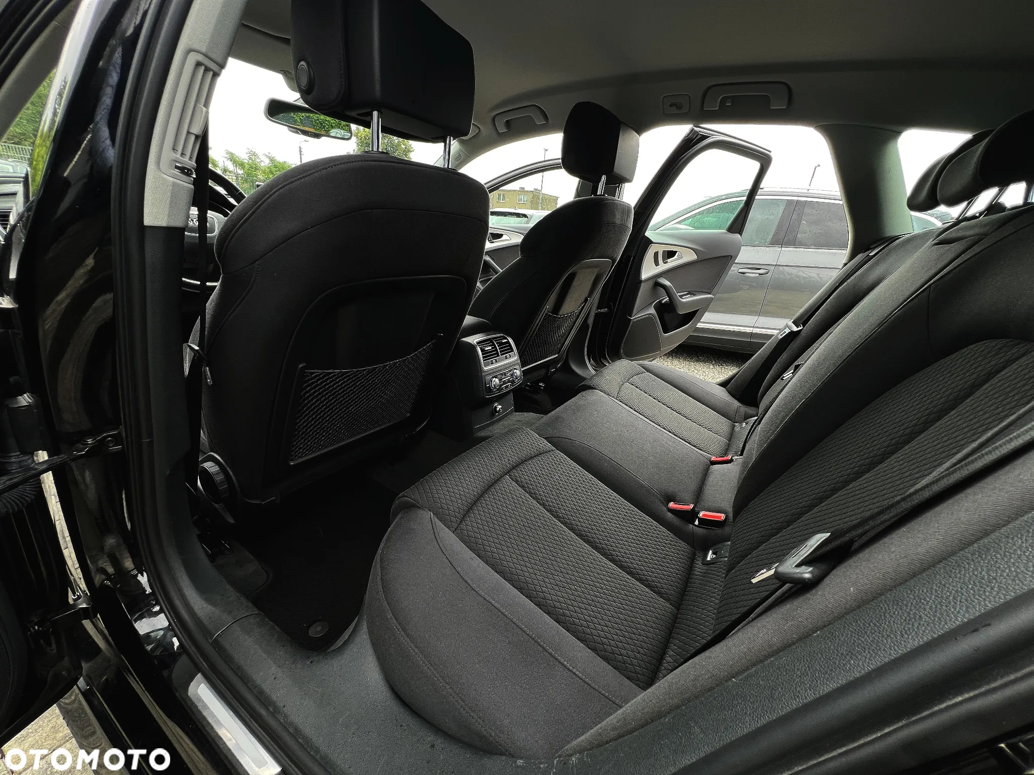 Audi A6 Avant 2.0 TDI Ultra S tronic - 21