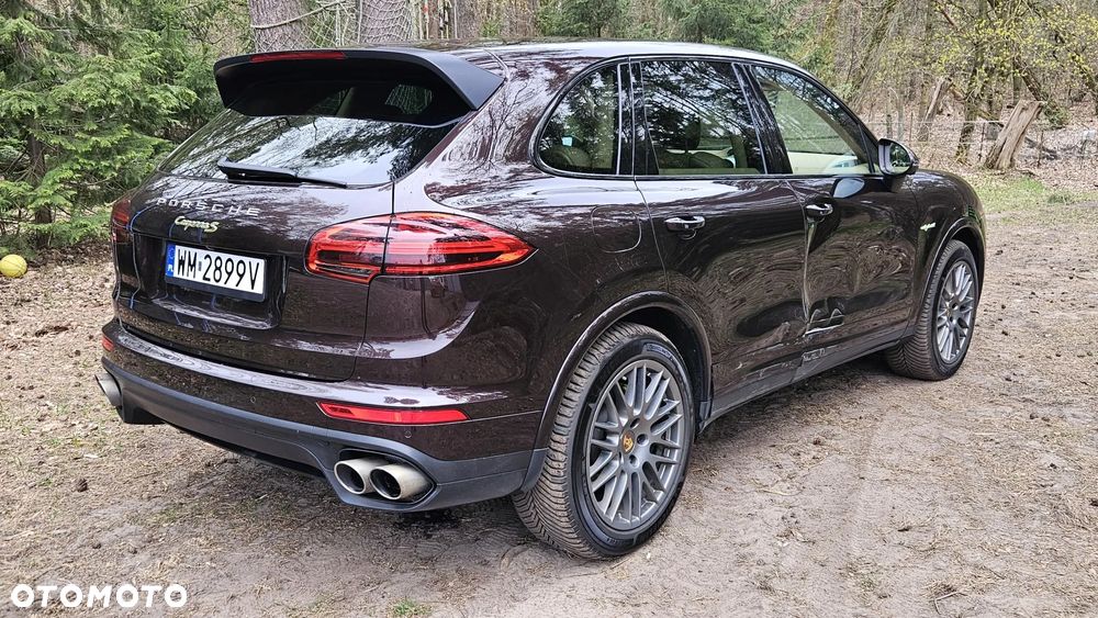 Porsche Cayenne Tiptronic S Platinum Edition - 5
