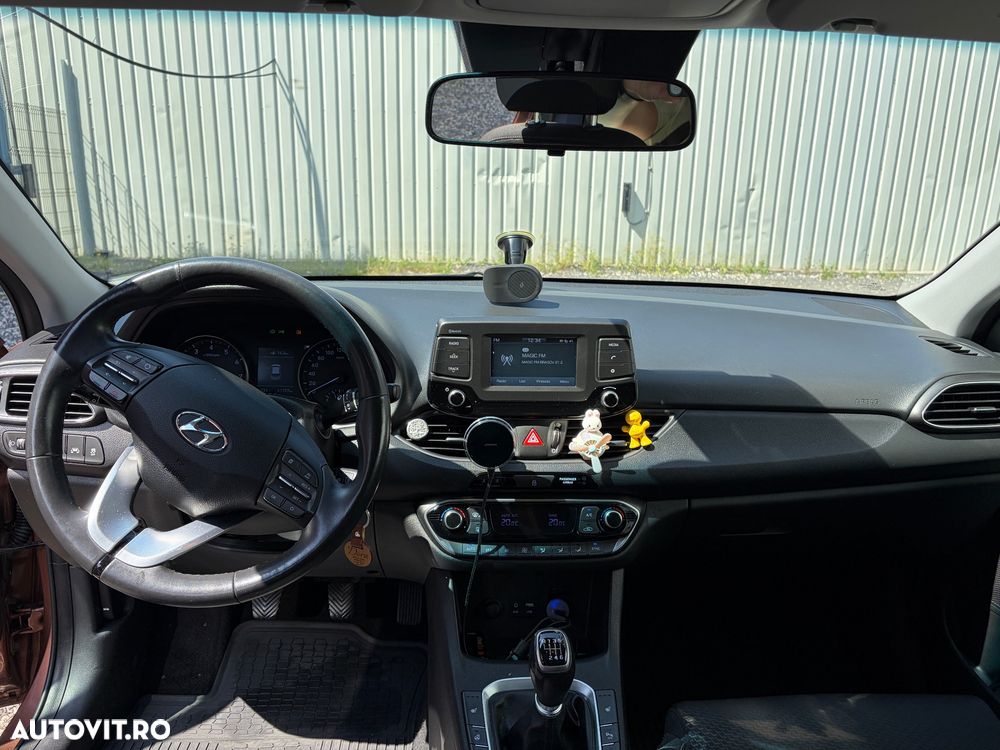 Hyundai i30 1.4 MPi 5DR M/T Comfort - 8