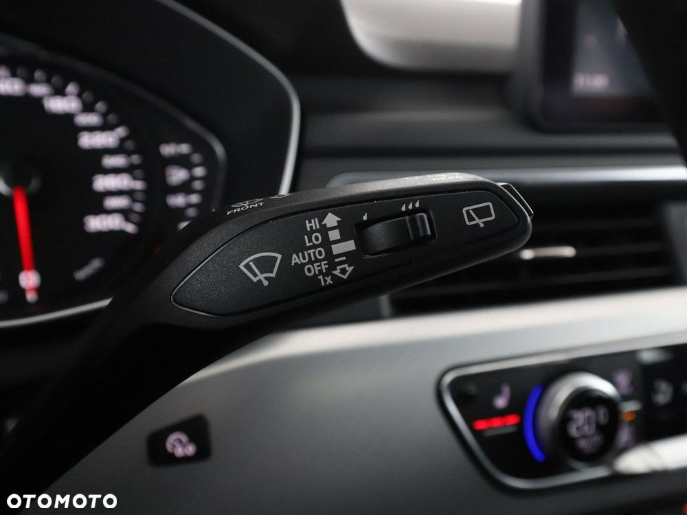 Audi A4 Avant 2.0 TFSI ultra S tronic design - 36