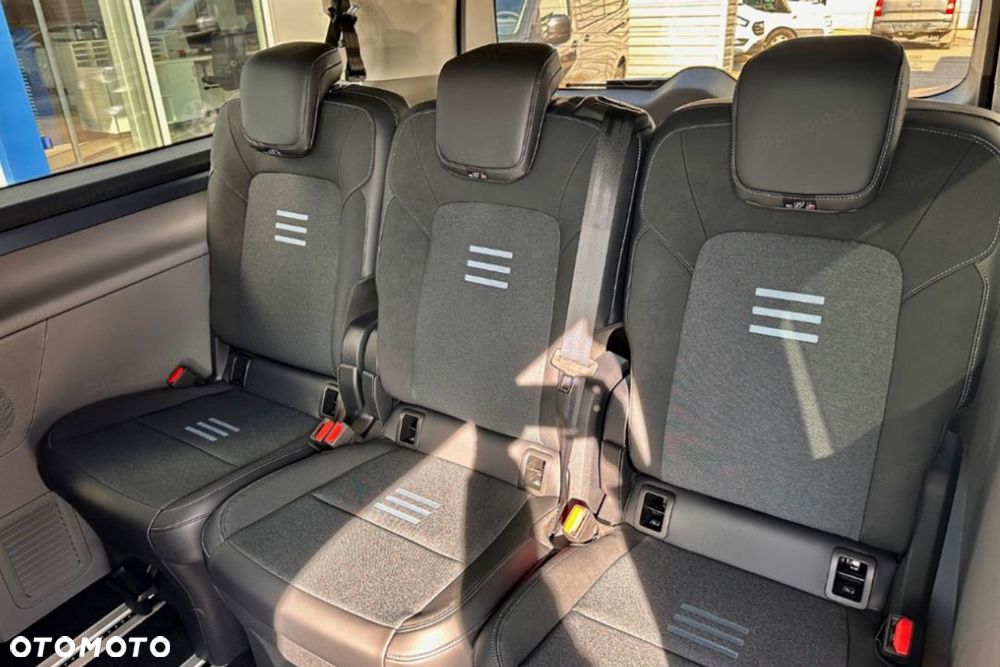 Ford Tourneo Custom - 10