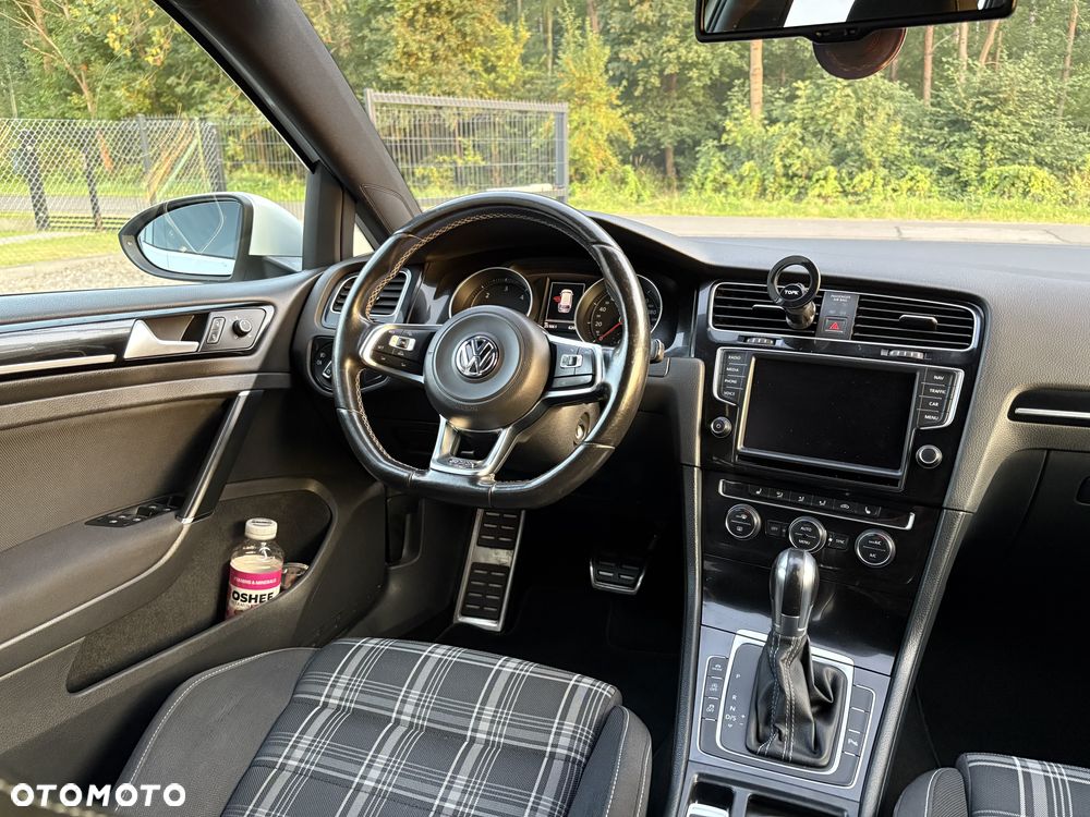 Volkswagen Golf Variant GTD 2.0 TDI SCR DSG - 29