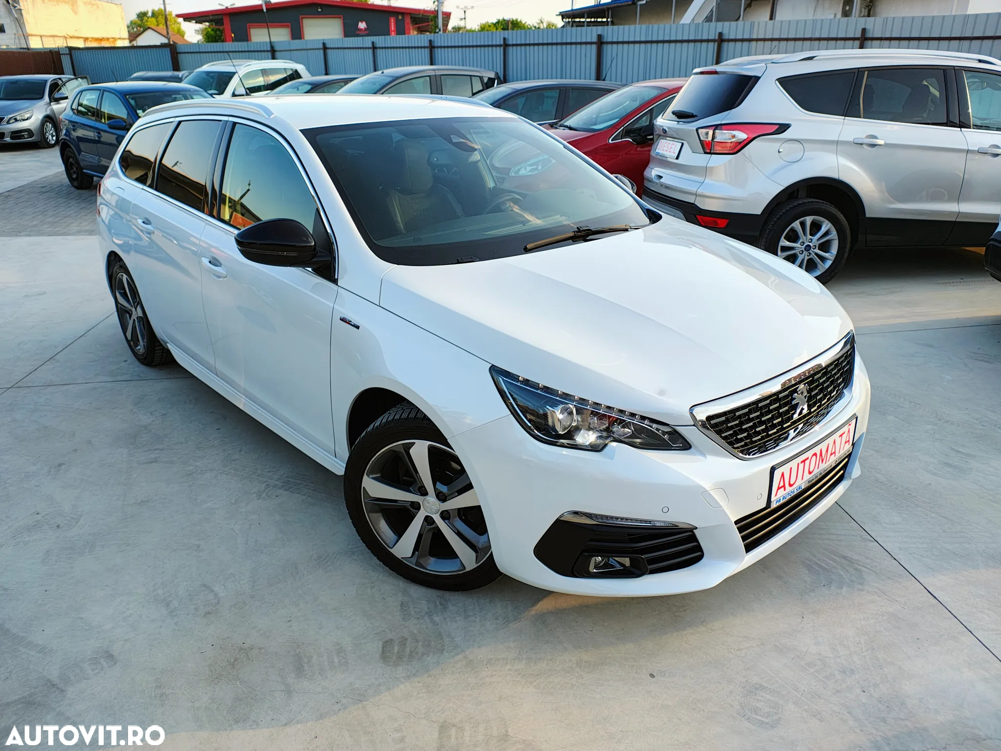 Peugeot 308 PureTech 130 EAT8 GT - 31