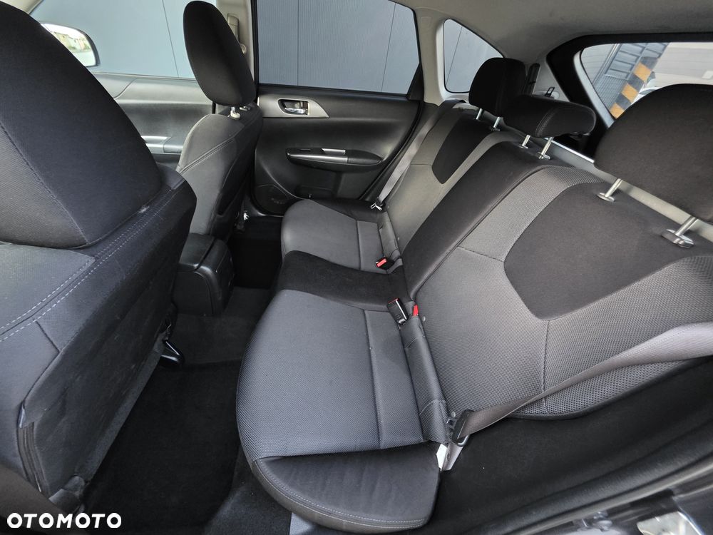 Subaru Impreza 2.0 RA - 28
