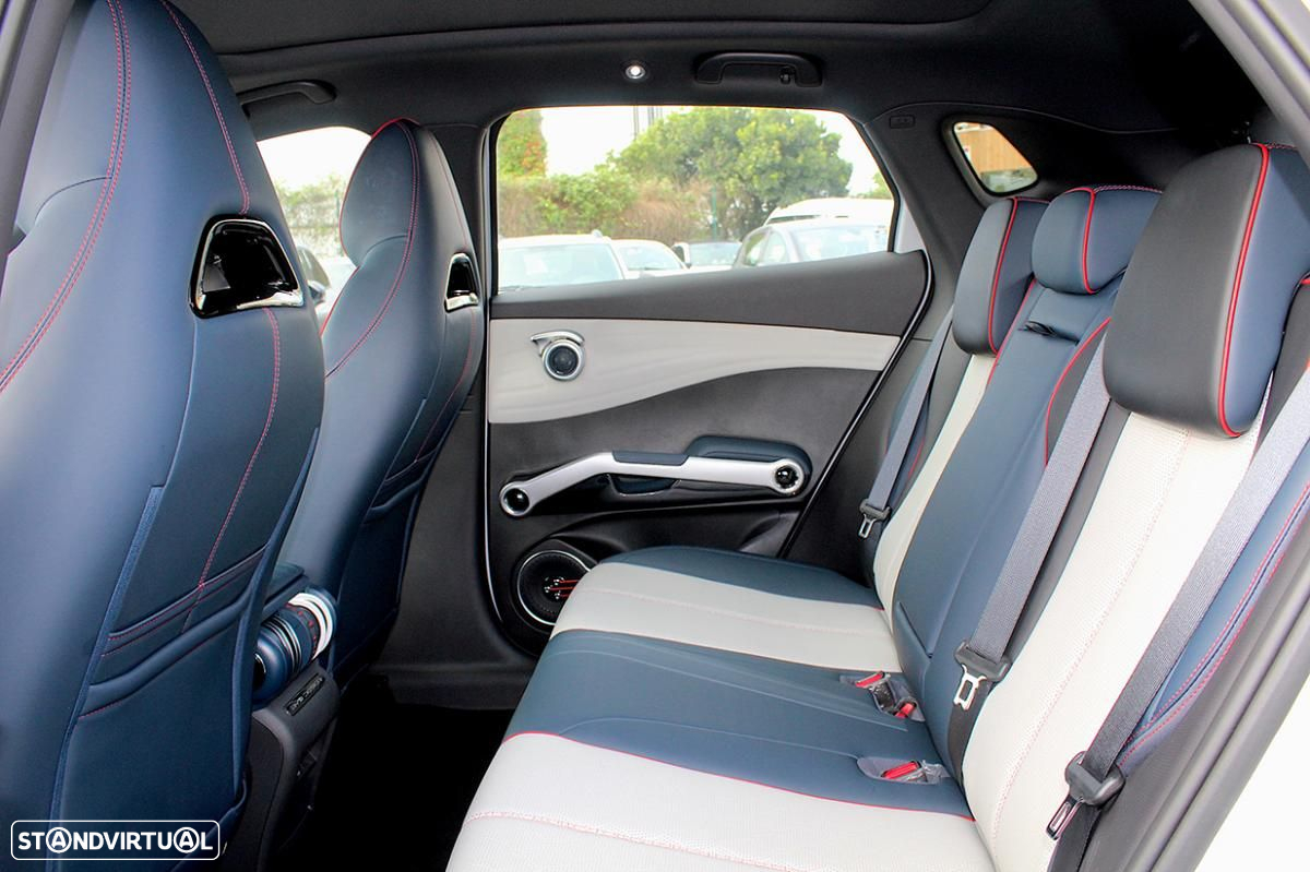 BYD Atto 3 Comfort - 39