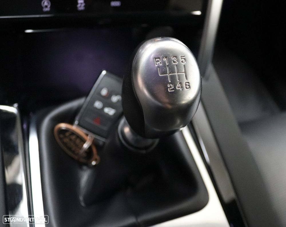 Land Rover Discovery Sport 2.0 eD4 R-Dynamic SE 7L - 33