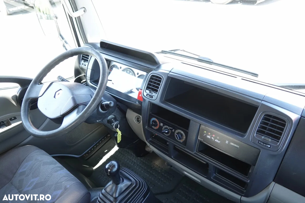 Renault MAXITY 110 DXI / ELEVATOR 20 METRI / ELEVATOR CU CULBIE TP20 / COȘ PENTRU 2 PERSOANE - 250 KG / 42.000 KM / CONTRACT POST-SERVICE - 31