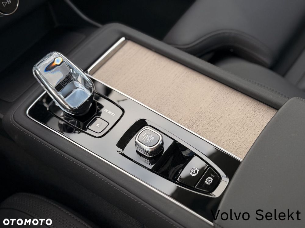 Volvo XC 90 - 20