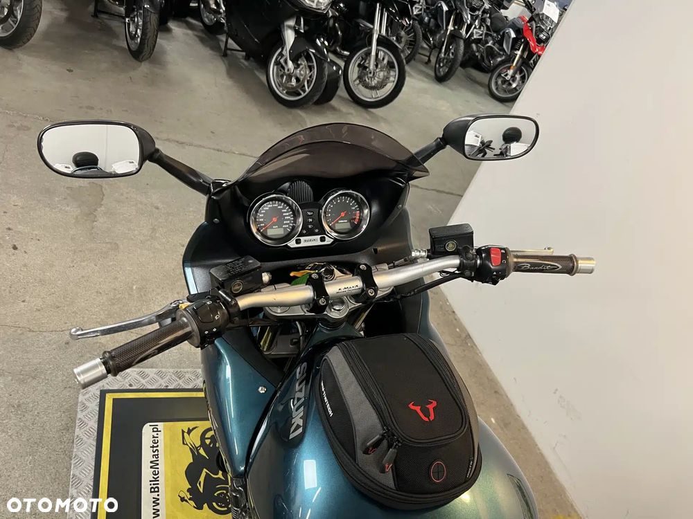 Suzuki Bandit - 22