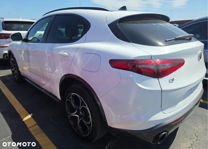 Alfa Romeo Stelvio 2.0 Turbo TI Q4 - 5