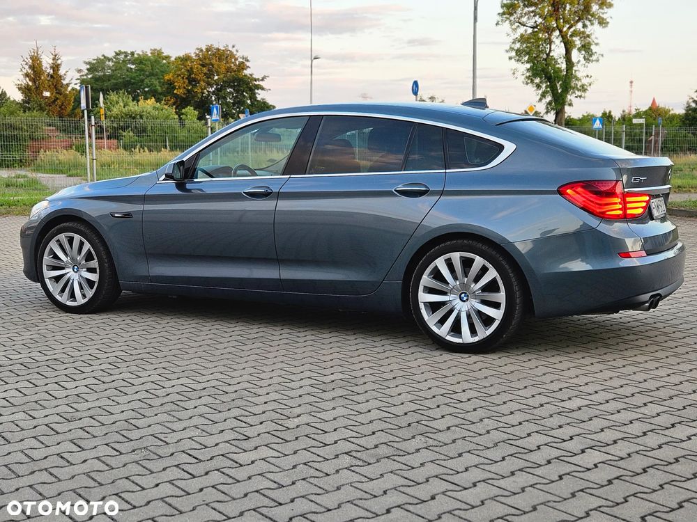 BMW 5GT 520d - 13