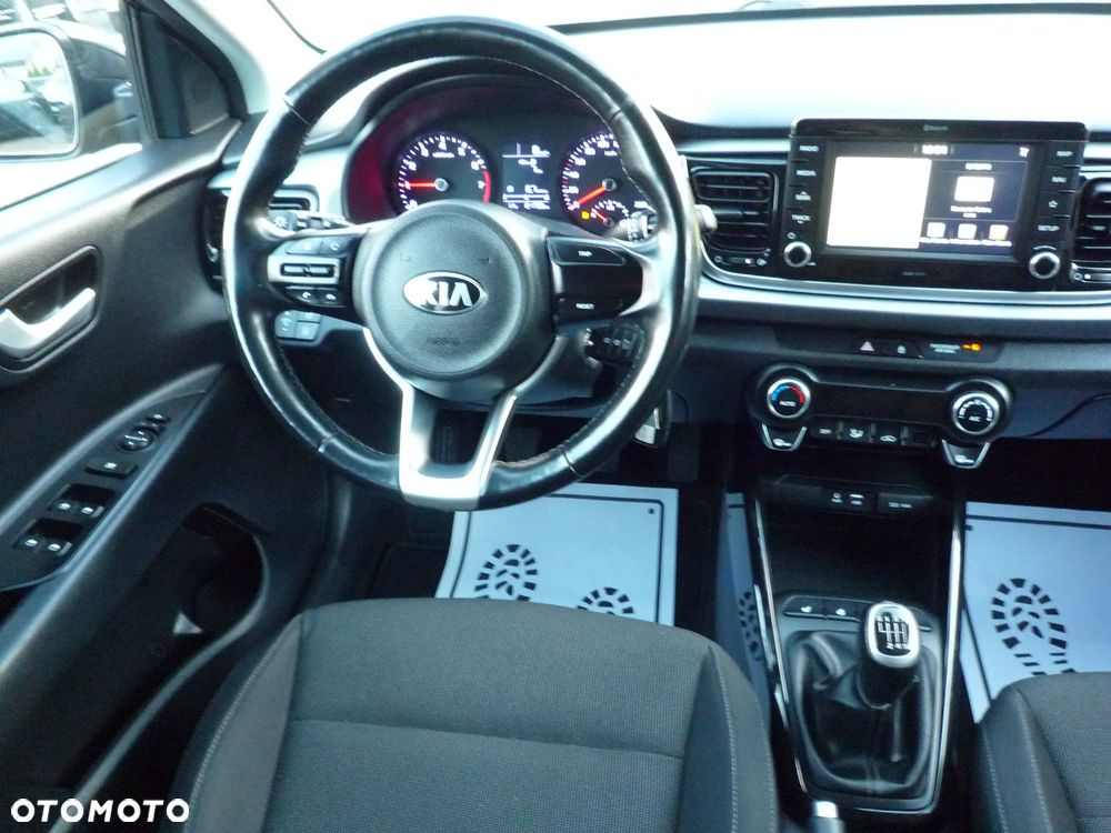 Kia Rio - 17