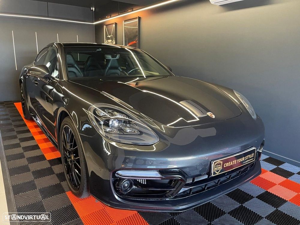 Porsche Panamera 4 E-Hybrid - 3