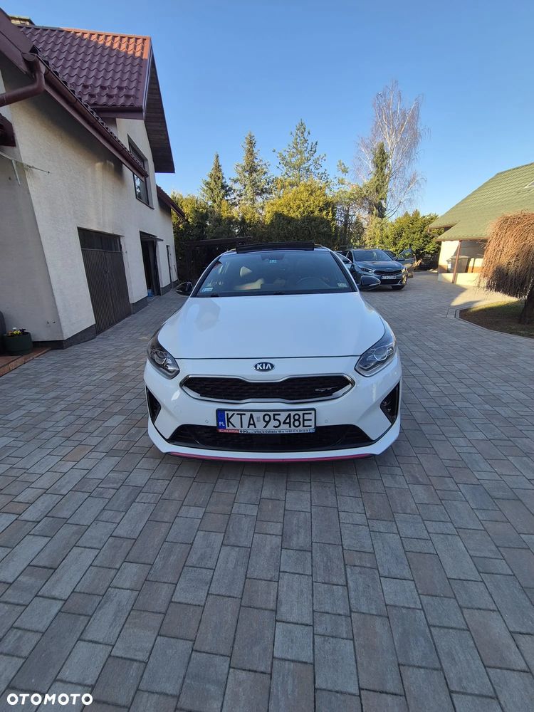 Kia ProCeed 1.6 T-GDI GT - 2