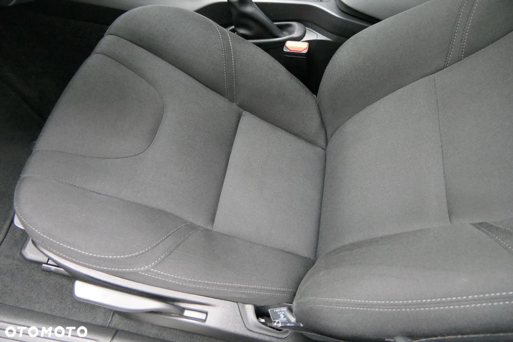 Volvo V40 T2 Drive-E Momentum - 12