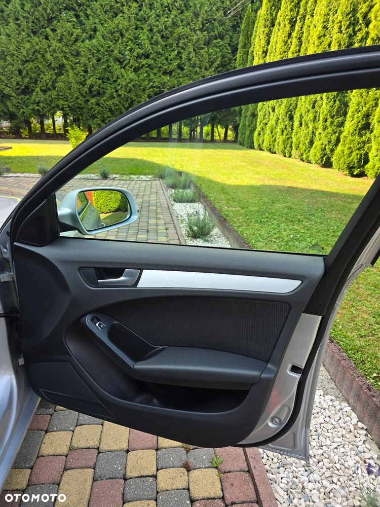 Audi A4 Avant - 26