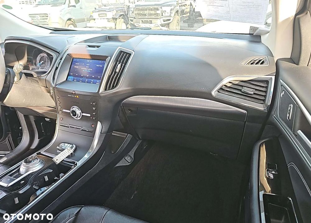 Ford Edge - 14