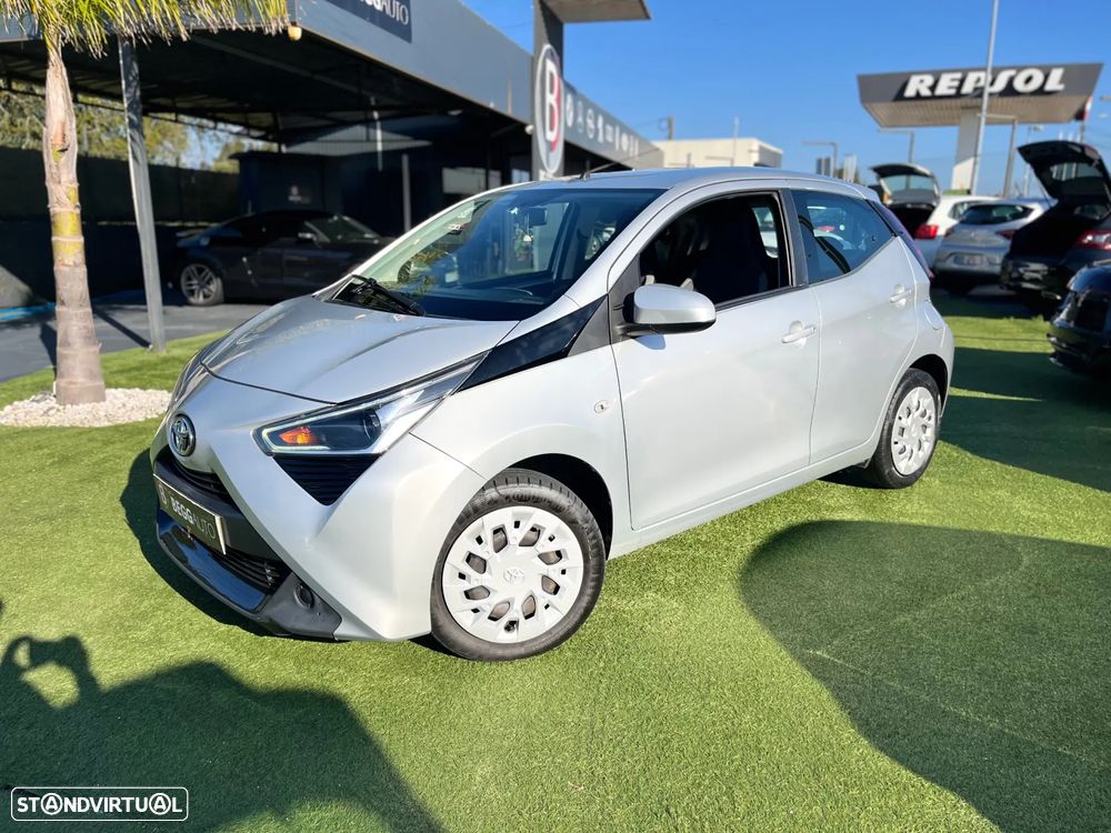 Toyota Aygo x-business - 5