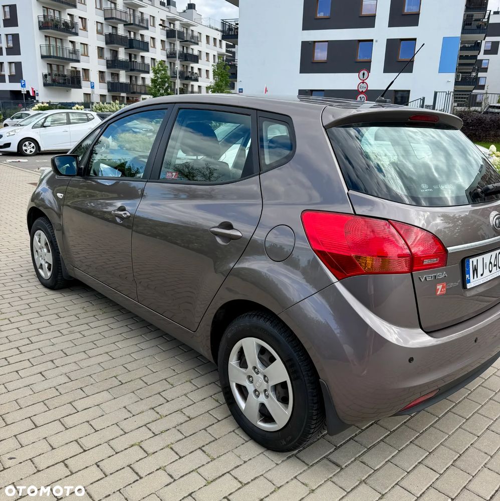 Kia Venga 1.4 L - 4