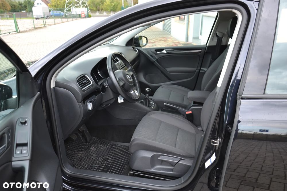 Volkswagen Golf VI 1.4 Comfortline - 18