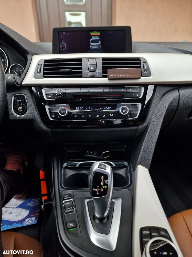 BMW Seria 3 320d Aut. Efficient Dynamics Edition Blue Perf. Luxury Line - 35