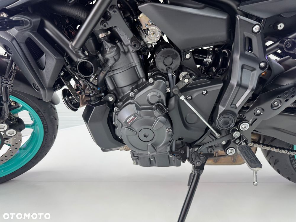 Yamaha MT - 32