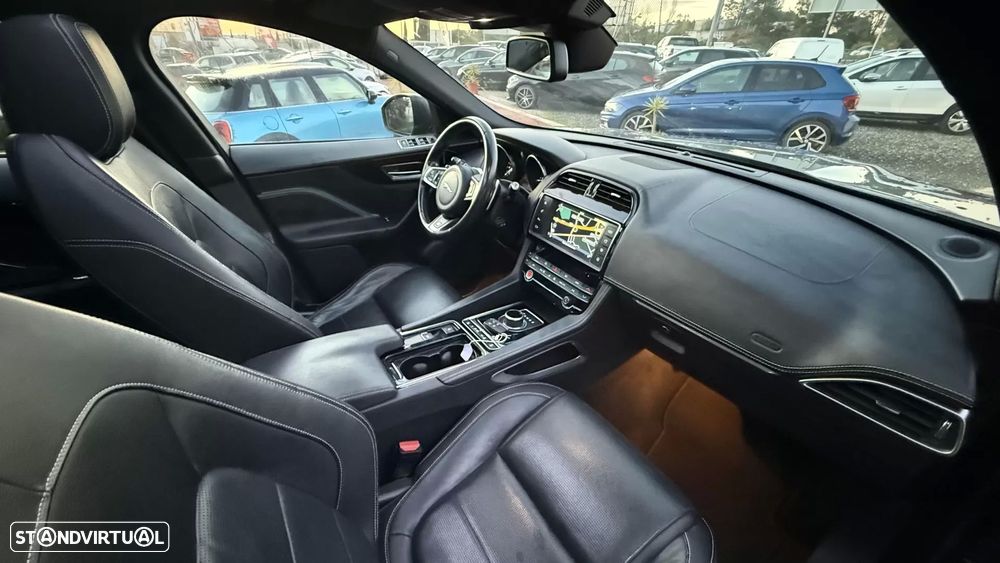 Jaguar F-Pace 2.0 i4D R-Sport AWD Aut. - 25