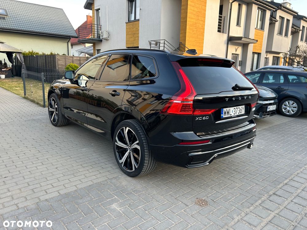 Volvo XC 60 T8 Plug-In Hybrid AWD R-Design - 5