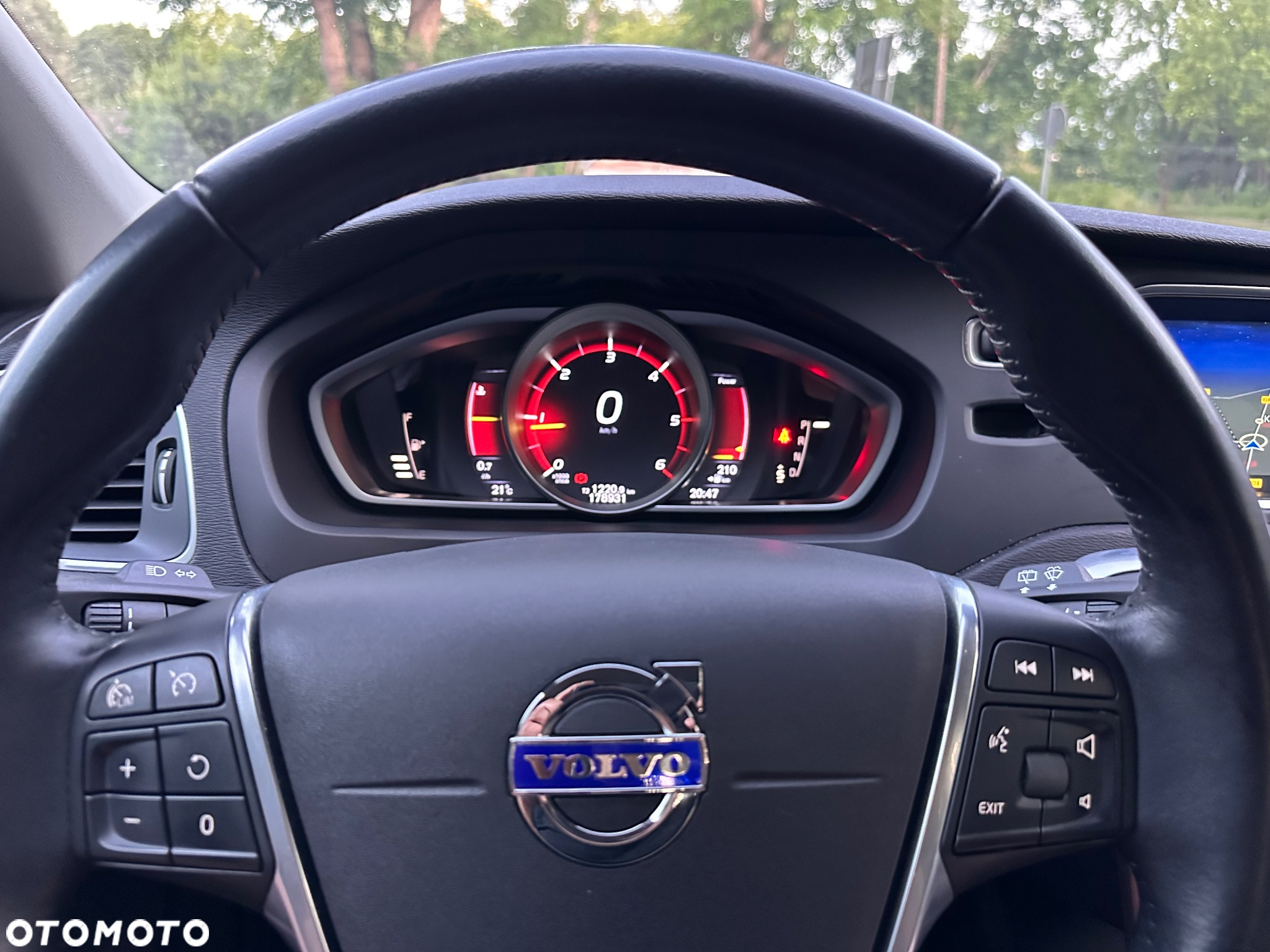 Volvo V40 - 37