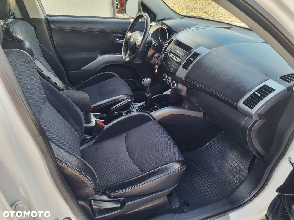 Mitsubishi Outlander 2.0 2WD Edition - 9