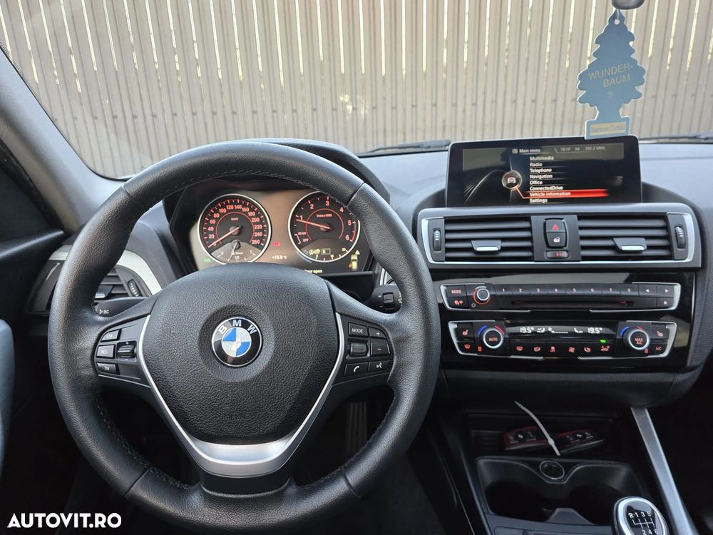 BMW Seria 1 120d Sport Line - 8