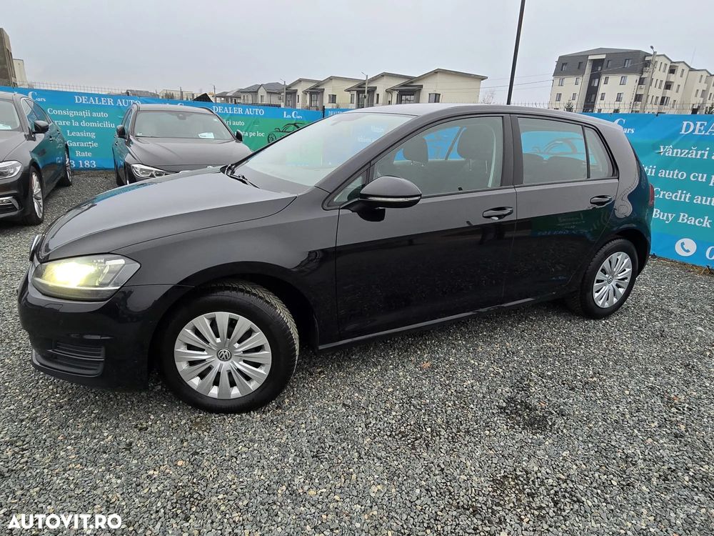 Volkswagen Golf - 12
