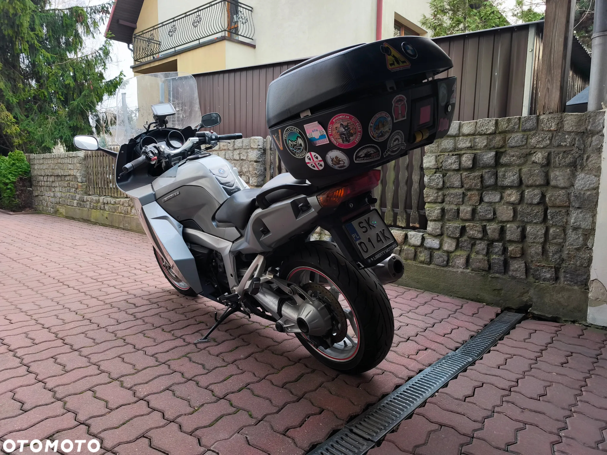 BMW K - 8