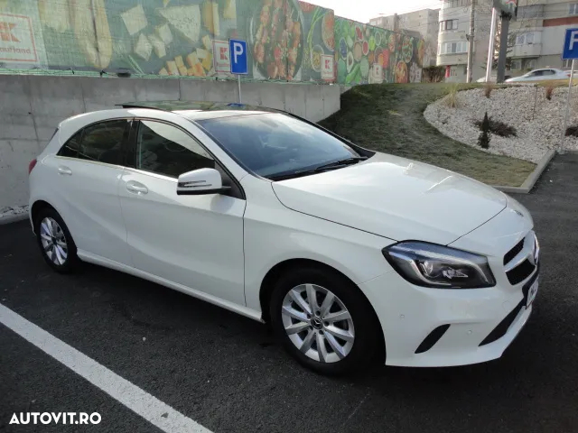 Mercedes-Benz A 180 d 7G-DCT AMG Line - 5