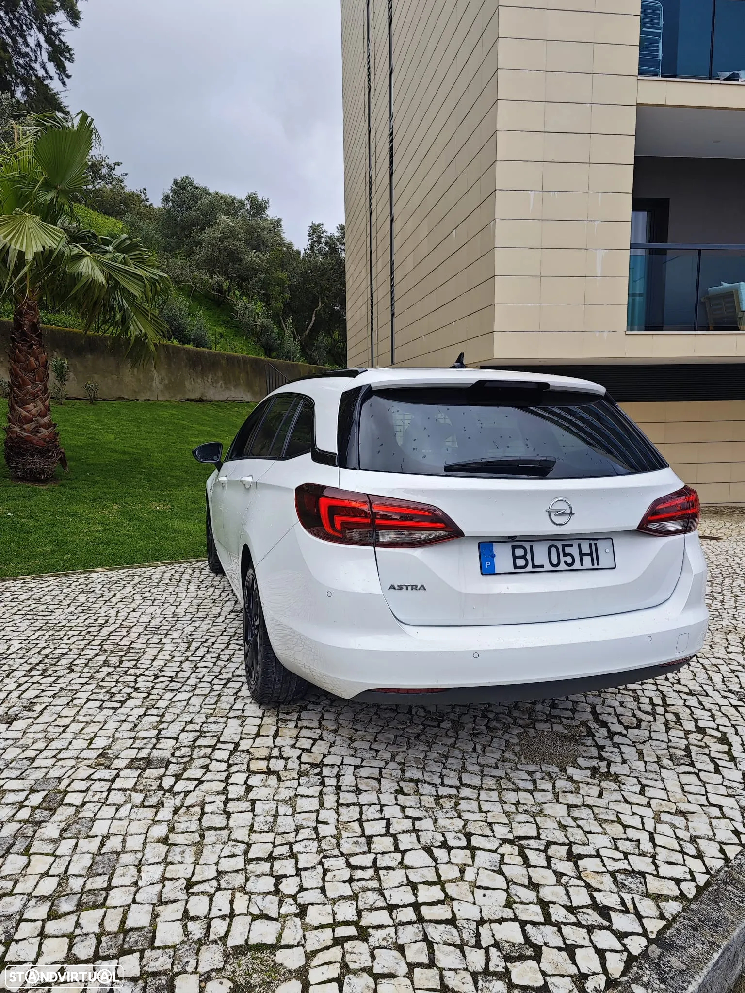 Opel Astra 1.5 D Start/Stop Sports Tourer 120 Anos - 6