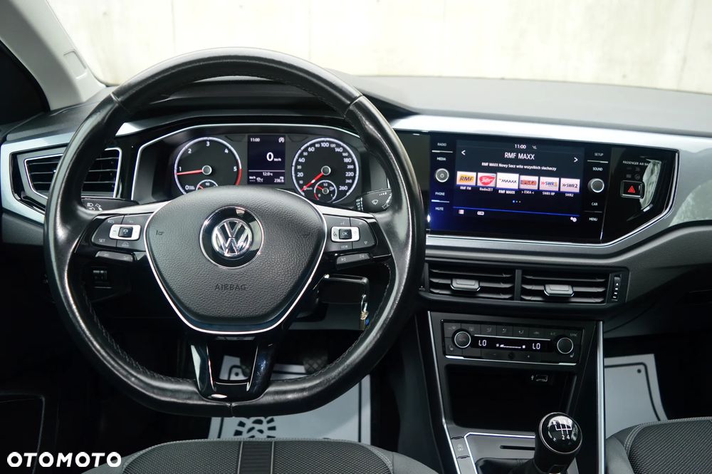 Volkswagen Polo - 16