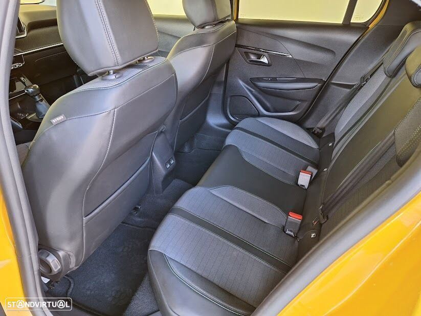 Peugeot 208 1.2 PureTech Allure Pack - 8