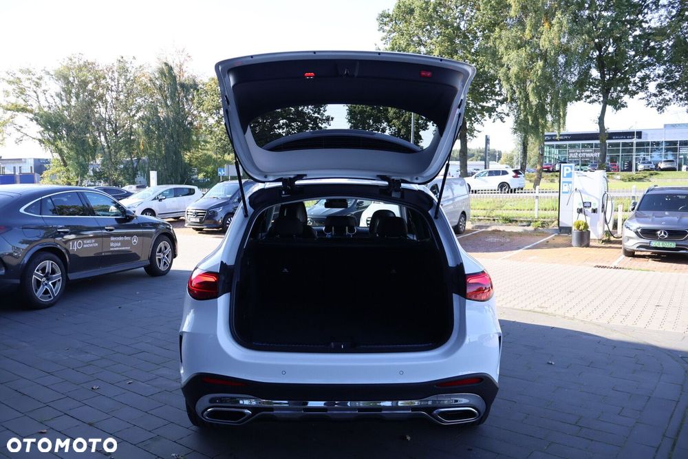 Mercedes-Benz GLC - 8