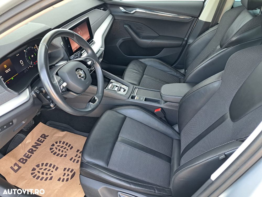 Skoda Octavia 2.0 TDI DSG Style - 6