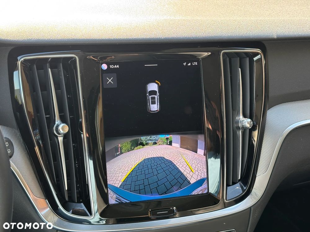 Volvo V60 B3 B Plus Bright - 27