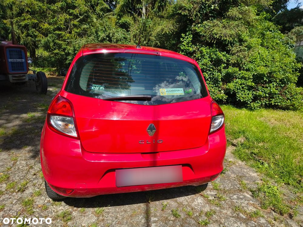 Renault Clio 1.5 dCi Alize - 6
