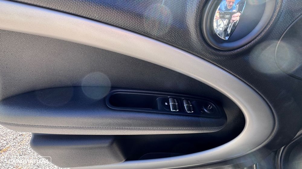 MINI Countryman Cooper D - 15