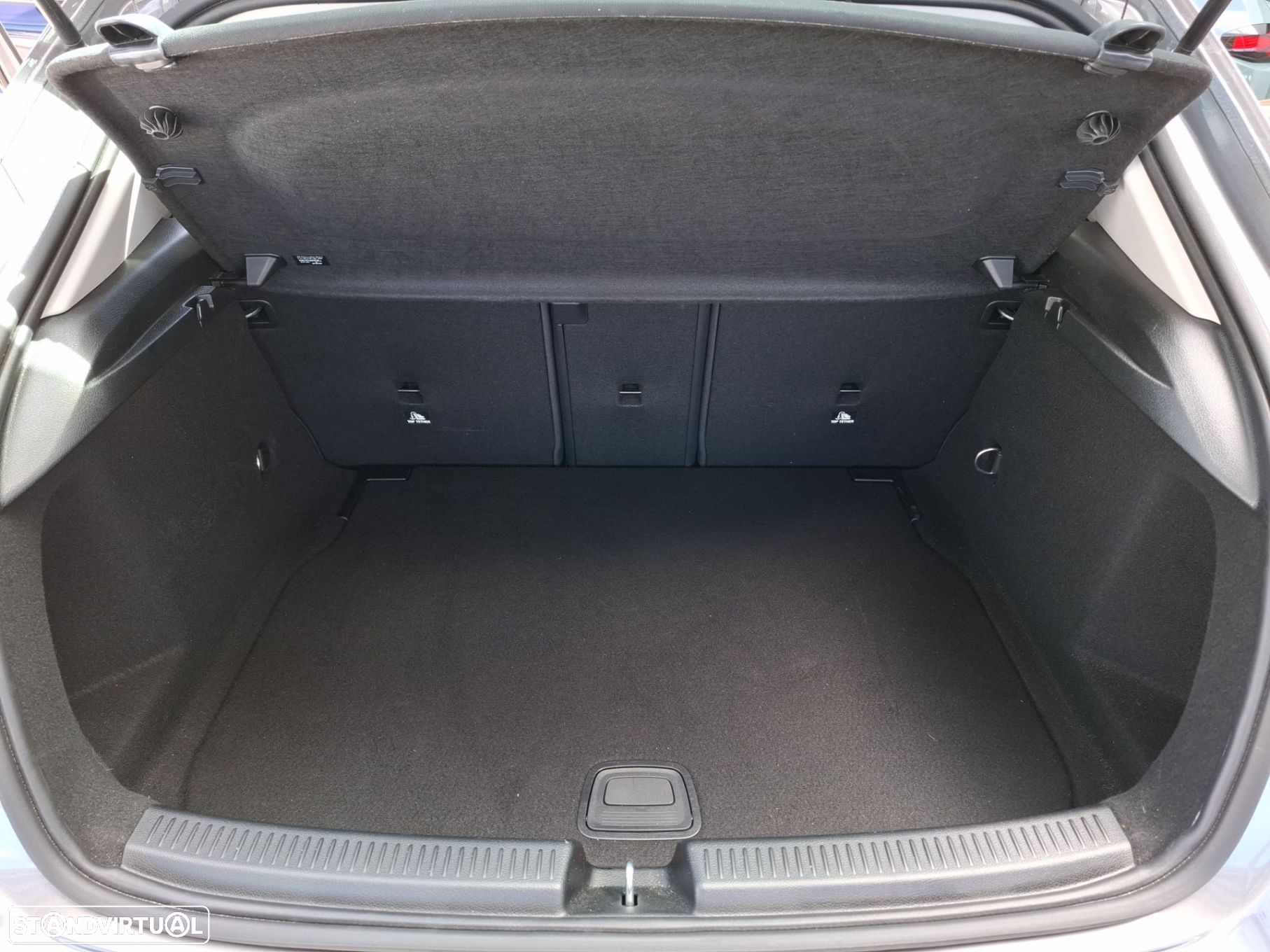 Mercedes-Benz A 200 Style Plus Aut. - 26