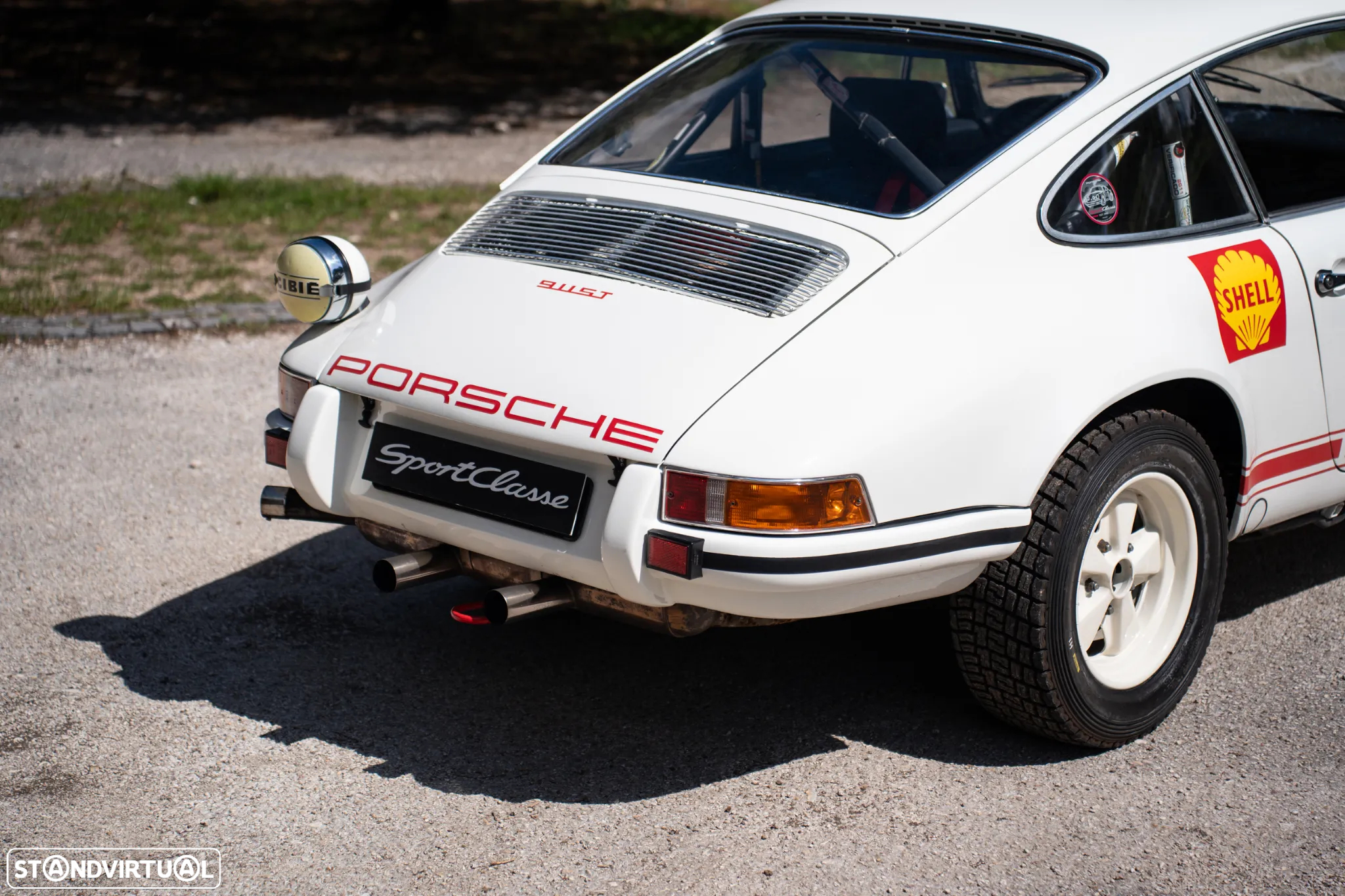 Porsche 911 Série F - 11