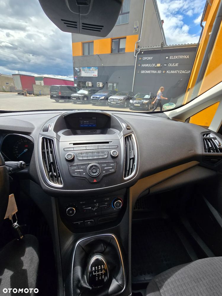 Ford C-MAX - 17