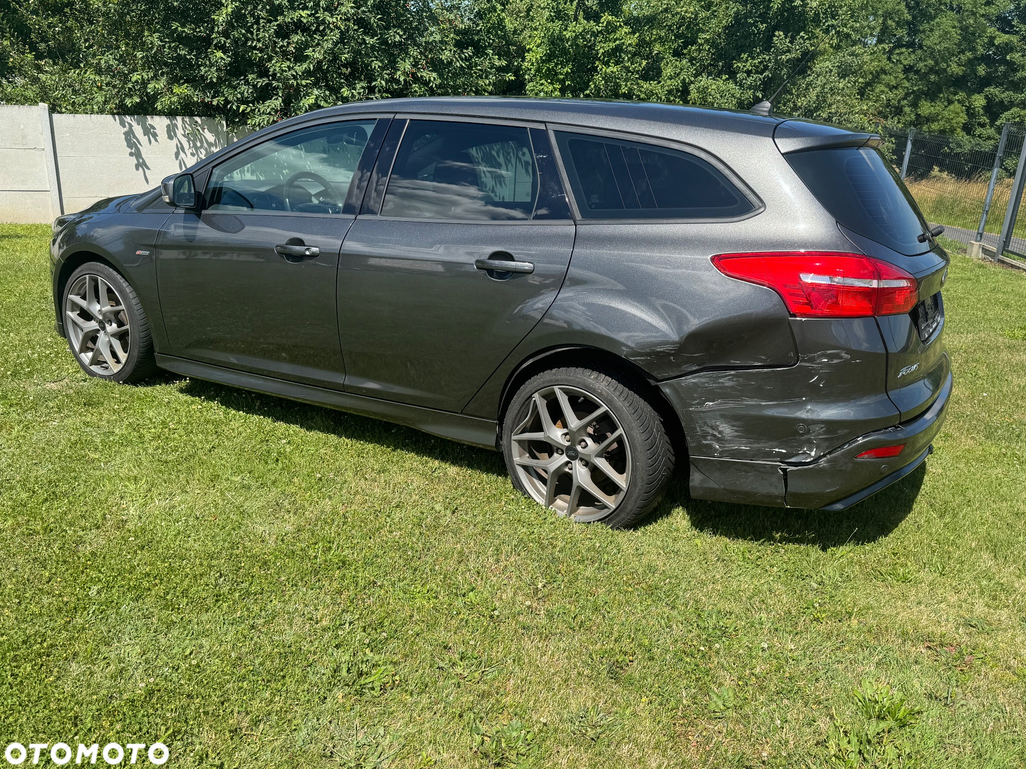 Ford Focus 1.5 EcoBoost Start-Stopp-System ST-Line - 15
