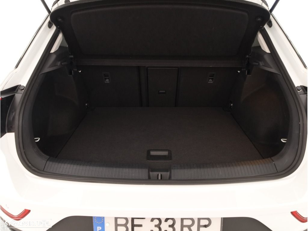 VW T-Roc 1.0 TSI Life - 24